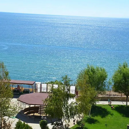 Single Private In Marina View Fort Beach Daire *