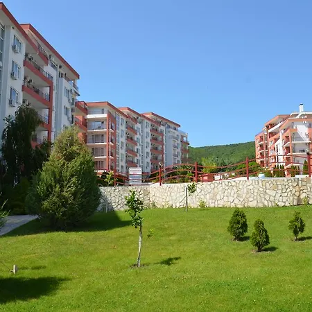 Single Private In Marina View Fort Beach Daire *